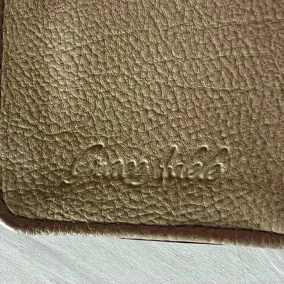 Grace Adele Wallet Wristlet Coin-purse Cardholder (Faux) Soft Patent Leather - Picture 4 of 6